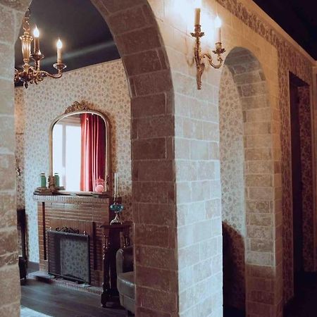 La Salle Des Sortileges 佩皮尼昂 外观 照片